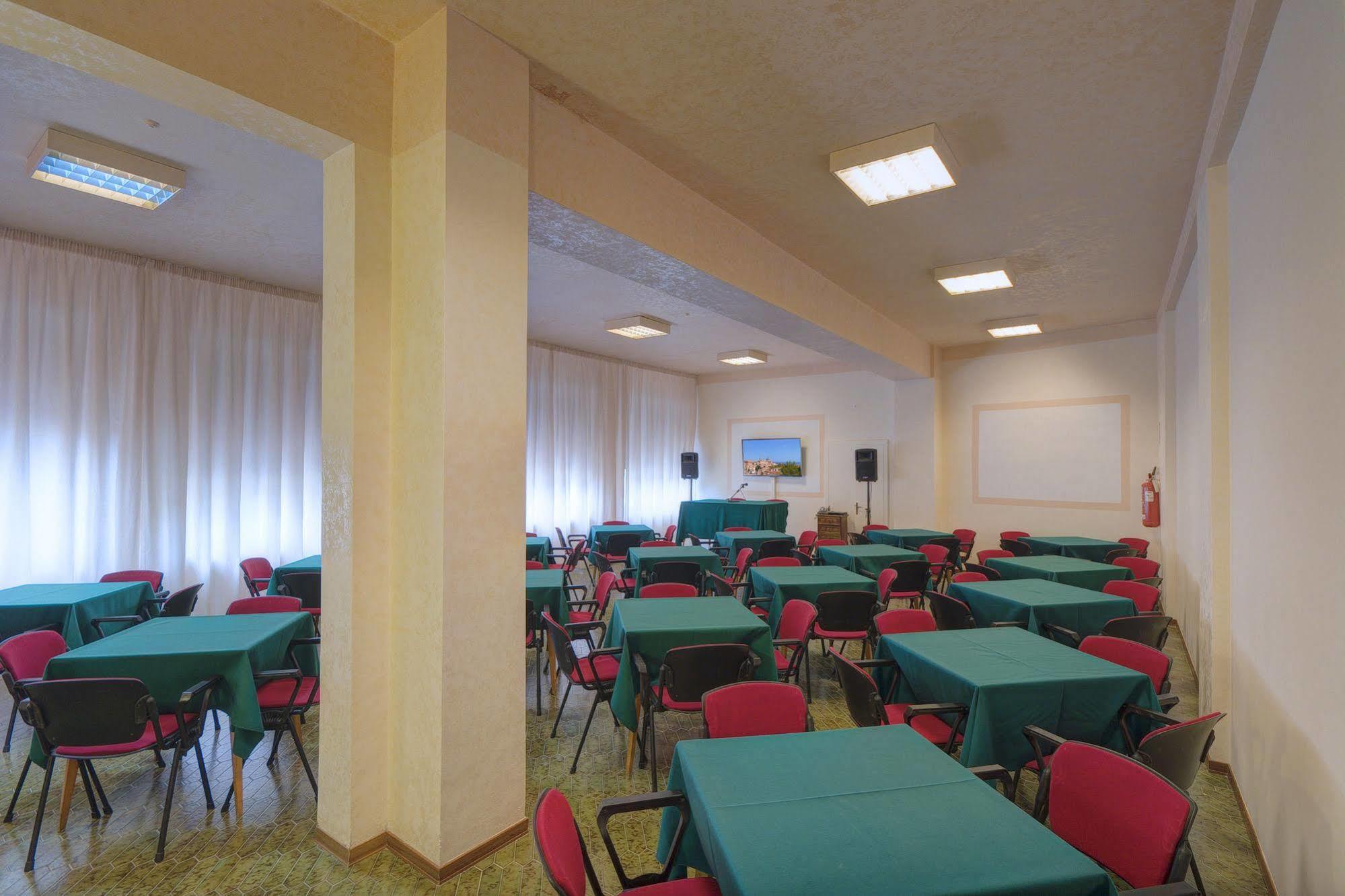 San Gabriele Hotell Loreto Eksteriør bilde